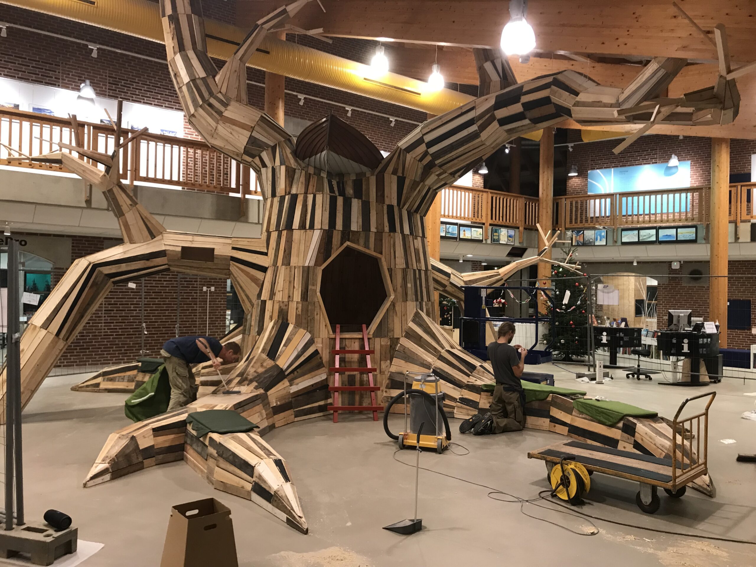 Installation Esbjerg Bibliotek_foto Hektor Stokholm